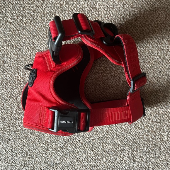 Canada Pooch Complete Control Dog Harness, Red, Medium - Picture 4 of 5